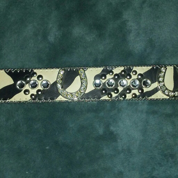 SOLD!!! Belt size Small. - Picture 3 of 5